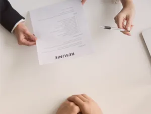 Externalisation du recrutement : pourquoi les PME y gagnent